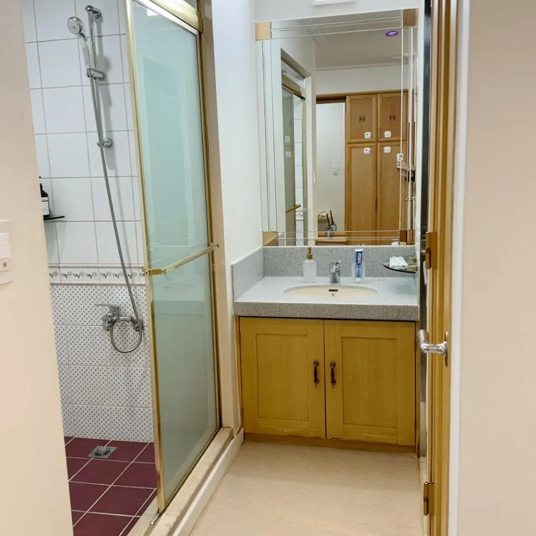 New Remodeling Hongdae House Διαμέρισμα Σεούλ